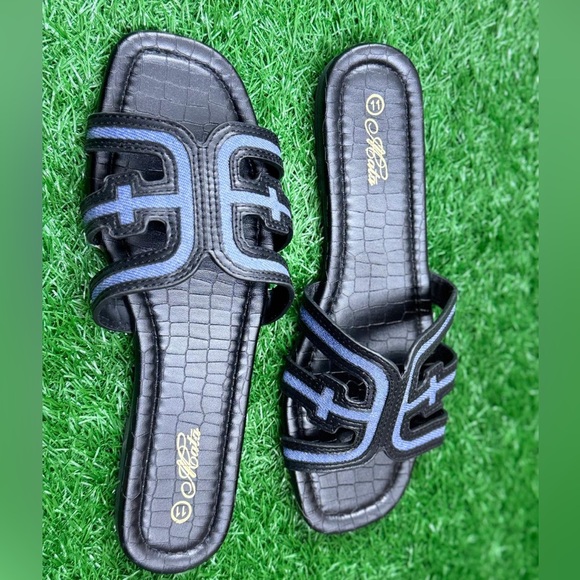 Mata Women Shoes Size‎ 11 - Picture 1 of 8